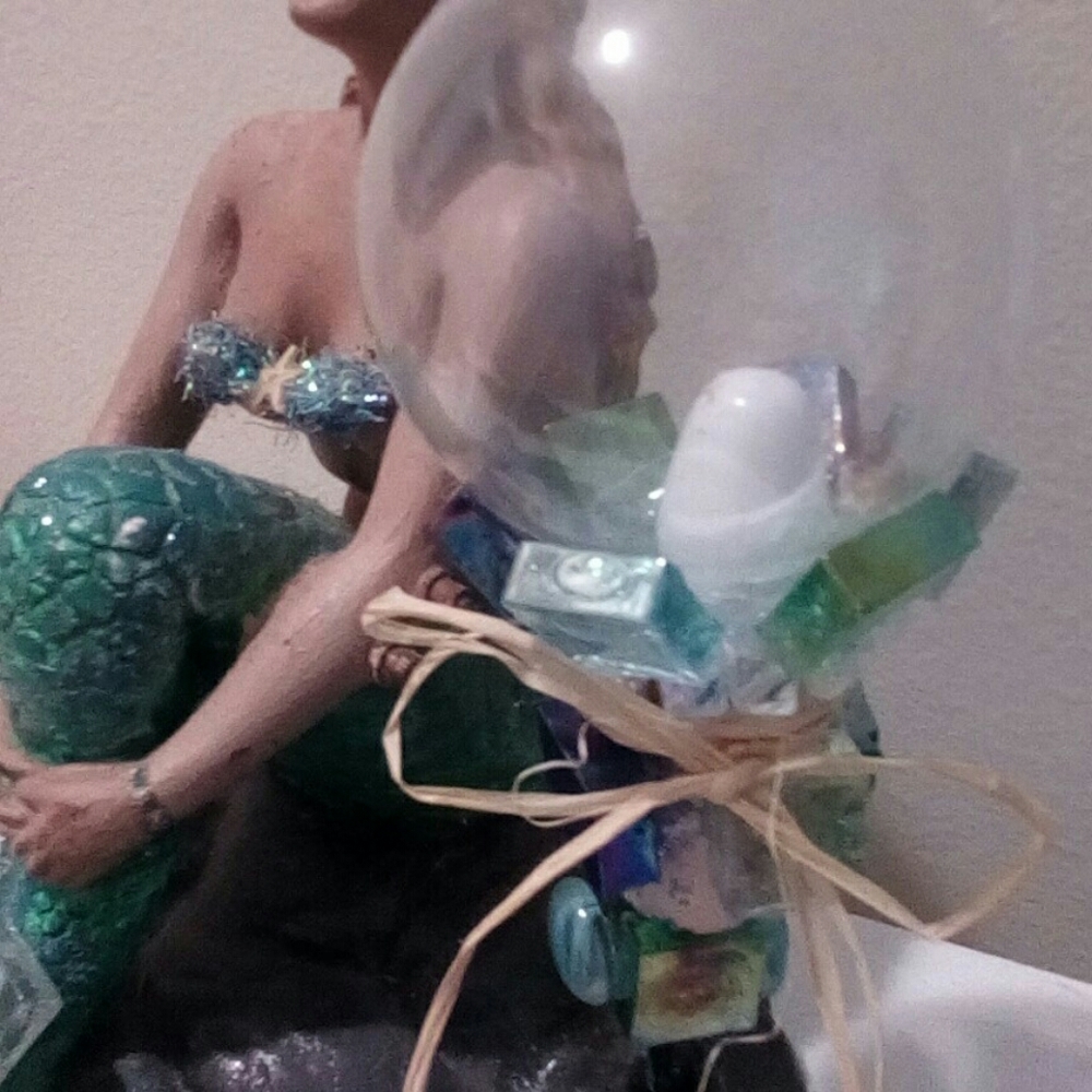 Mermaid light